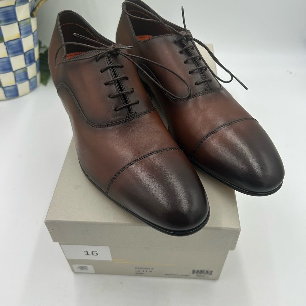 Men’s Santoni cap toe leather Oxford’s size 11.5 made in Italy